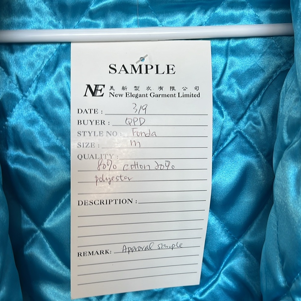 coat - Picture 2 of 4